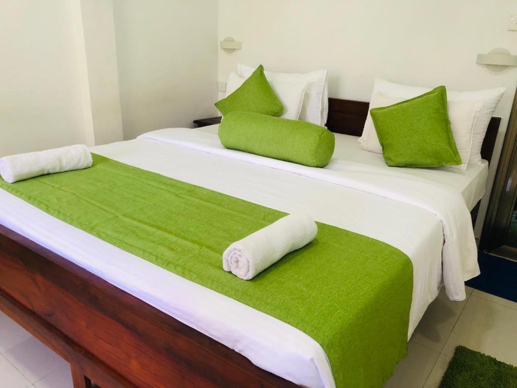 Silent Oasis Apartment Ella Luaran gambar